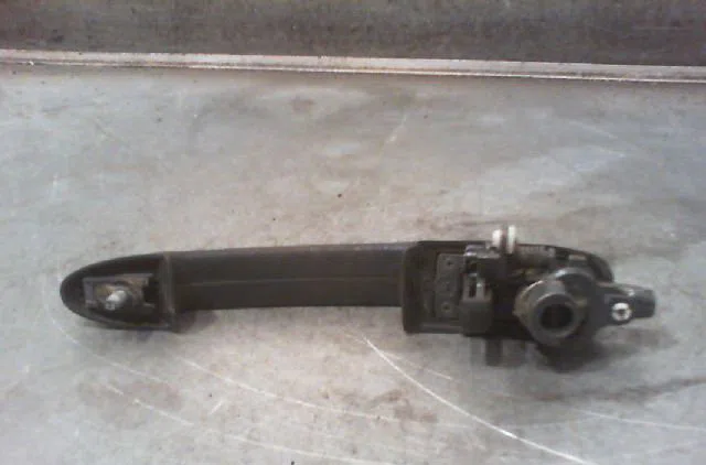 Poignee ext porte avd FIAT BRAVA 1996 occasion