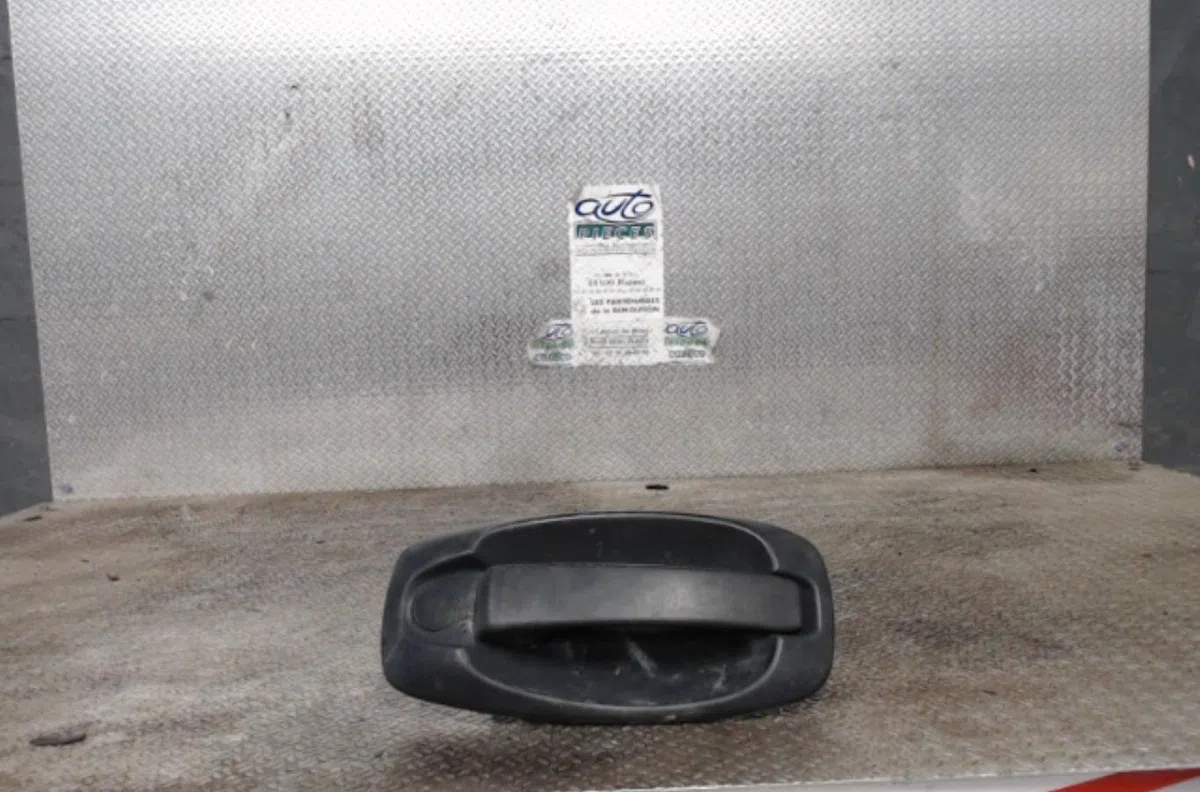 Poignee ext porte avd FIAT DOBLO 2  DOBLO 2 PHASE 1 occasion