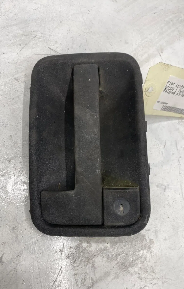 Poignee ext porte avd Fiat SCUDO Camionnette (220_) 2.0 jtd (1999-2006) occasion