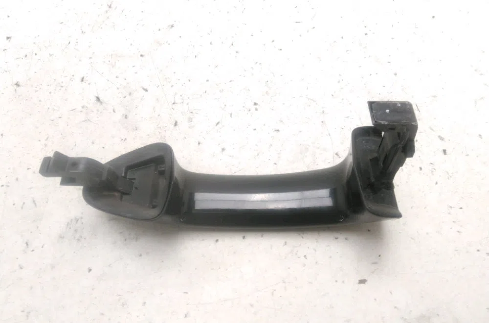 Poignee ext porte avd Ford FIESTA VI (CB1, CCN) 1.6 tdci (2008-2012) occasion