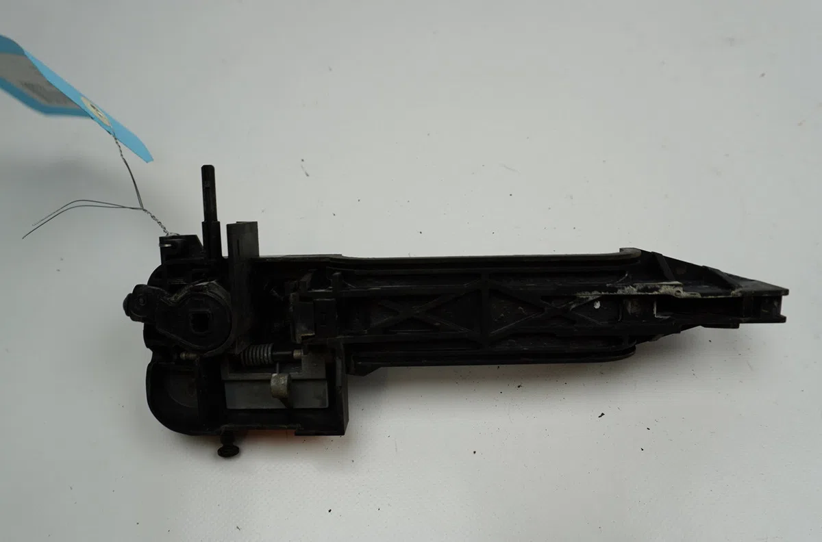 Poignee ext porte avd Ford FUSION (JU_) 1.4 tdci (2002-2012) 5 portes occasion