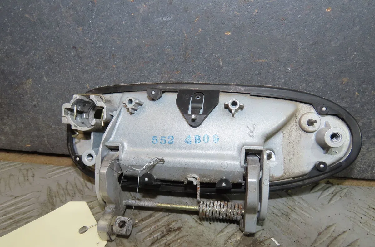 Poignee ext porte avd Honda PRELUDE IV (BB_) 2.0 i 16v (bb3) (1992-1996) occasion