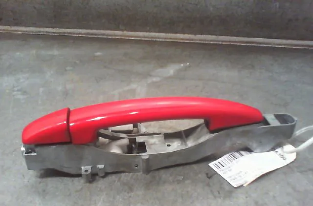 Poignee ext porte avd Peugeot 207-207 (WA_, WC_) 1.4 hdi (2006-2015) 5 portes occasion