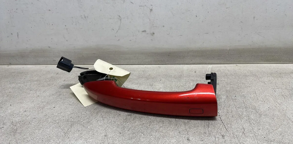 Poignee ext porte avd Renault CLIO V (B7_) 1.0 tce 100 (b7mt) (2019) occasion