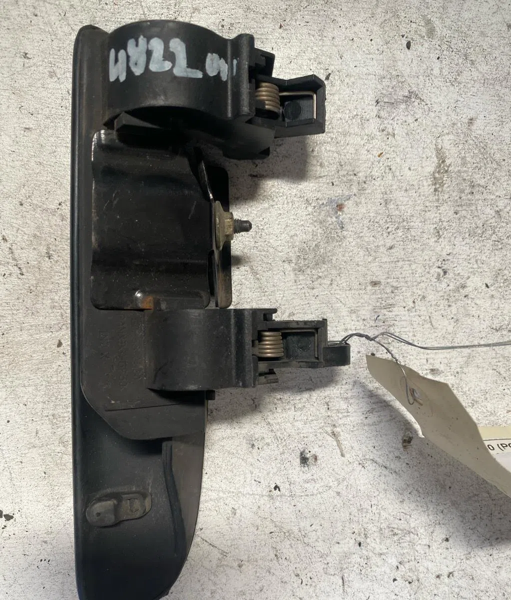Poignee ext porte avd Renault ESPACE III (JE0_) 2.2 12v td (je0e, je0h, je0p) (1996-2000) occasion