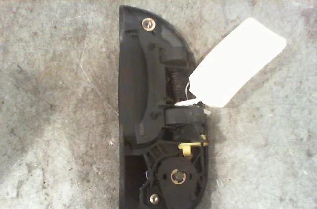Poignee ext porte avd RENAULT KANGOO 2000 occasion