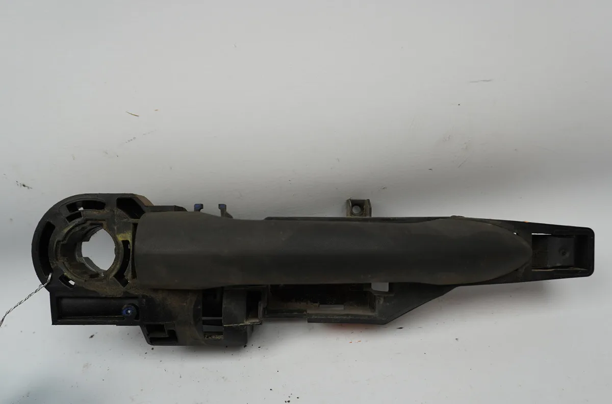 Poignee ext porte avd Renault KANGOO Express (FW0-1_) 1.5 dci 75 (fw07, fw10, fw04) (2010) 4 portes occasion
