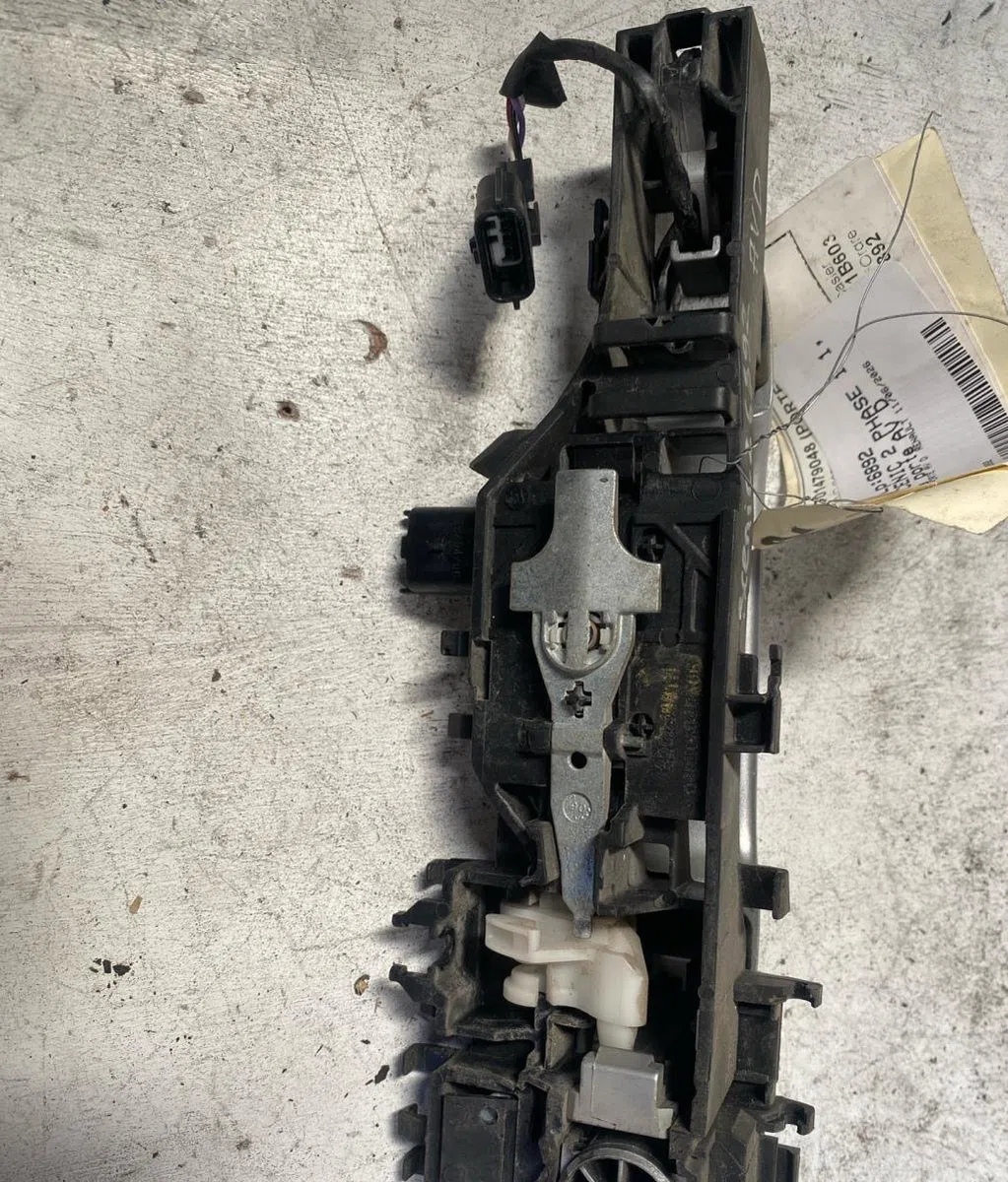 Poignee ext porte avd Renault SCÉNIC II (JM0-1_) 1.9 dci (2003-2008) occasion