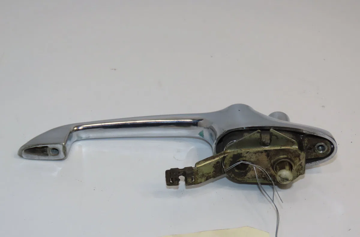 Poignee ext porte avd Rover MINI 3-5 portes 1300 (1992-2000) occasion
