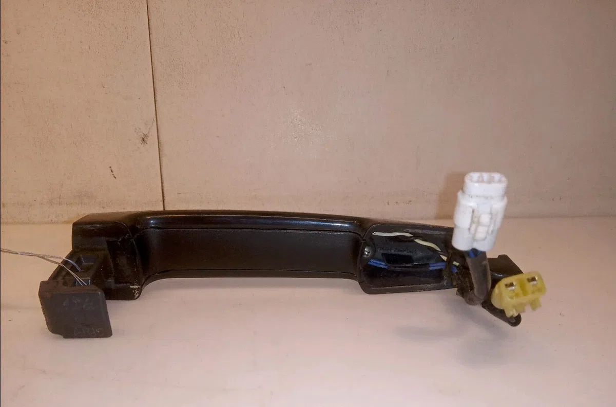 Poignee ext porte avd Suzuki GRAND VITARA II (JT, TE, TD) 1.6 traction intégrale (jb416) (2005-2015) occasion