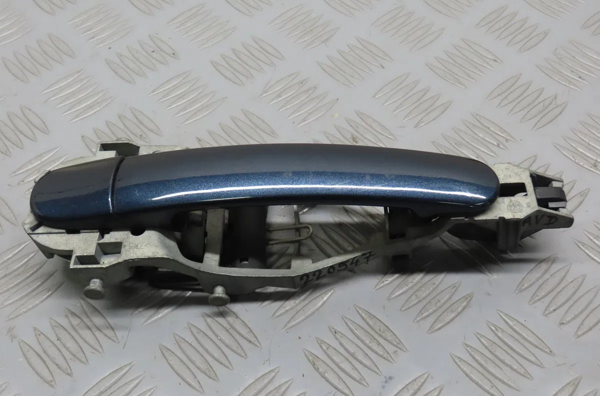 Poignee ext porte avd Volkswagen GOLF V (1K1) 1.9 tdi (2003-2008) 5 portes occasion