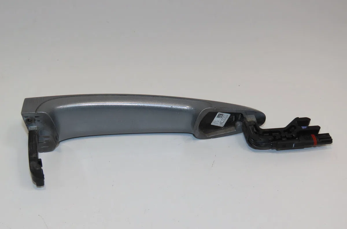 Poignee ext porte avg Bmw 3 (F30, F80) 335 i (2011-2015) occasion