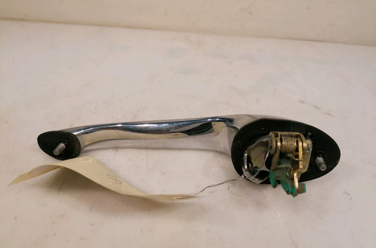 Poignee ext porte avg Chrysler PT CRUISER (PT_) 2.0 (2000-2004) occasion