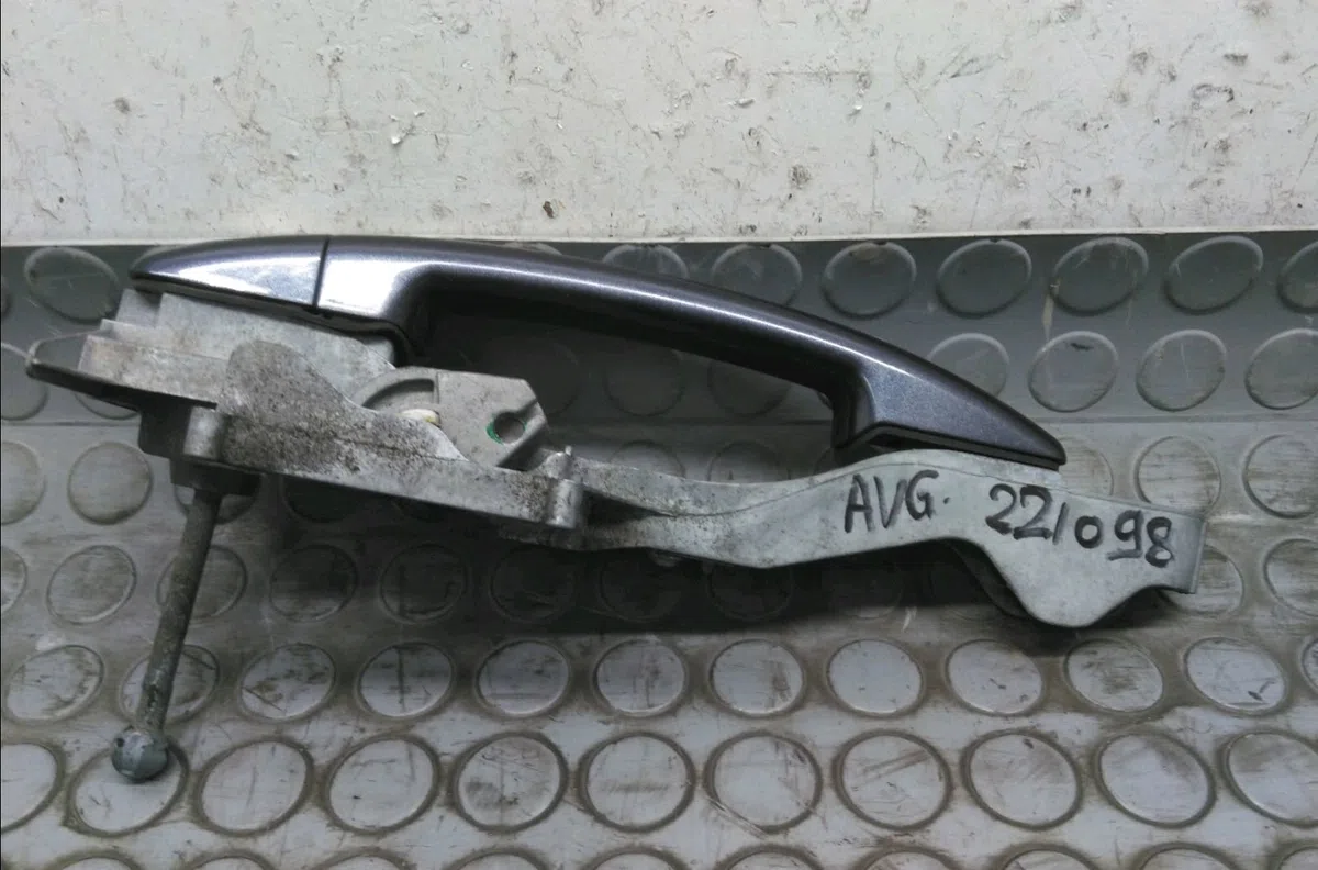 Poignee ext porte avg Citroen C4 GRAND PICASSO I (UA_) 1.6 hdi (2006-2011) 5 portes occasion