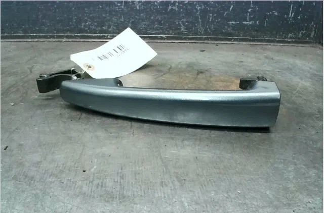 Poignee ext porte avg Citroën C4 GRAND PICASSO I (UA_) 2.0 hdi 138 (2006-2013) occasion