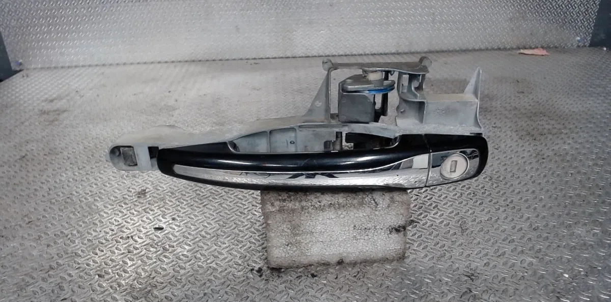 Poignee ext porte avg Citroen C5 III (RD_) 2.2 hdi 200 (2010) occasion