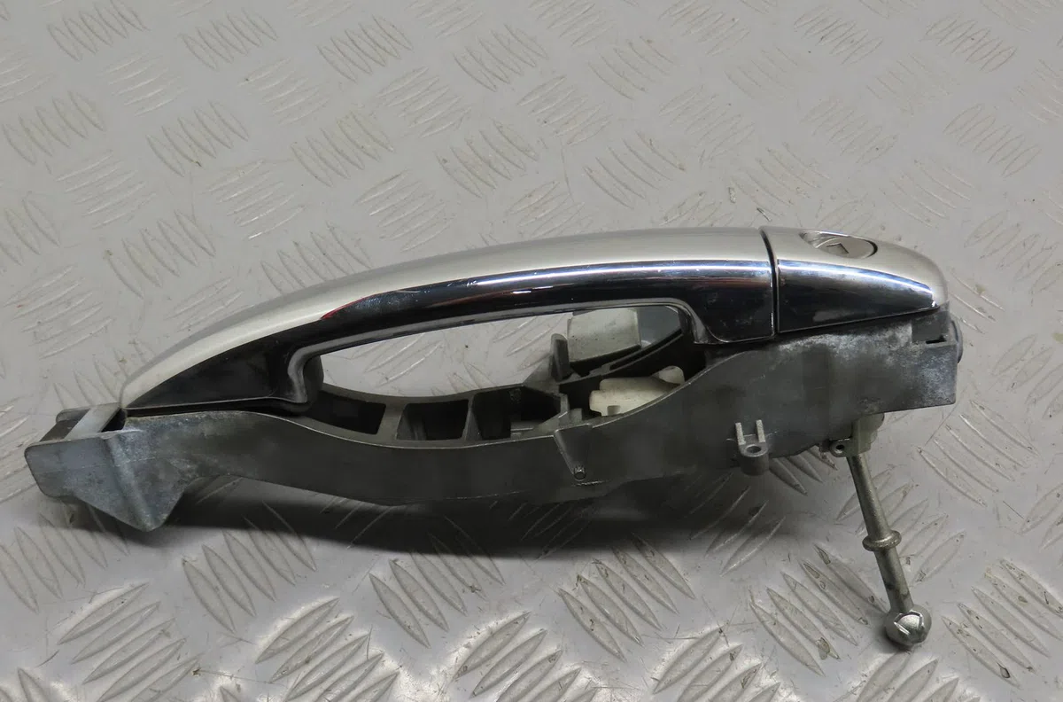 Poignee ext porte avg Citroen DS3 (SA_) 1.6 hdi 90 (2009-2015) 3 portes occasion