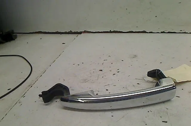 Poignee ext porte avg Citroën DS3 (SA_) 1.6 vti 120 (2010-2015) occasion