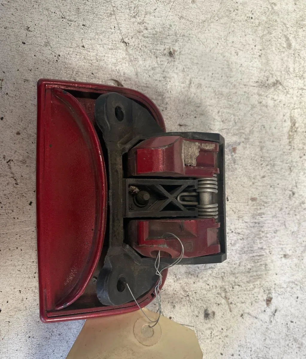 Poignee ext porte avg Citroen SAXO (S0, S1) 1.5 d (1996-2001) 5 portes occasion