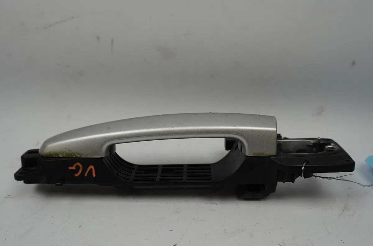 Poignee ext porte avg Fiat SEDICI (189_) 1.9 d multijet 4x4 (2006-2011) occasion