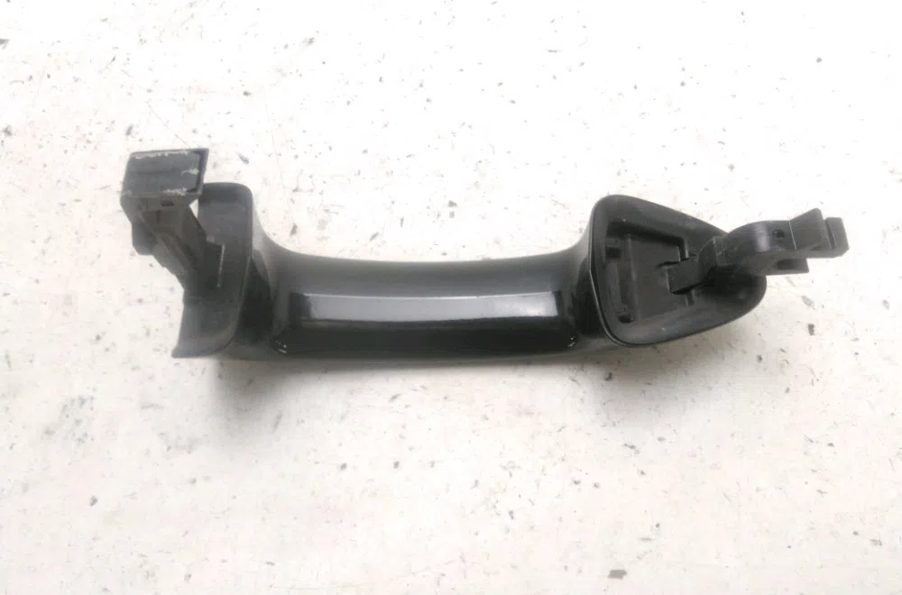Poignee ext porte avg Ford FIESTA VI (CB1, CCN) 1.6 tdci (2008-2012) occasion