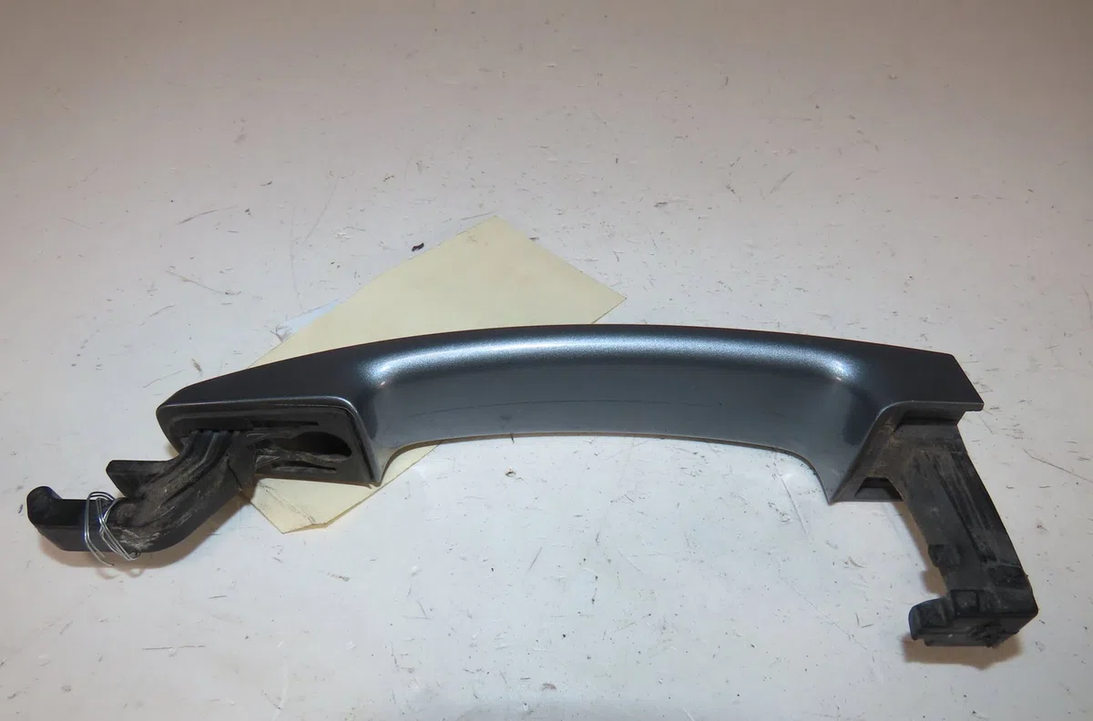 Poignee ext porte avg Opel ZAFIRA - ZAFIRA FAMILY B (A05) 1.6 (m75) (2005-2012) occasion
