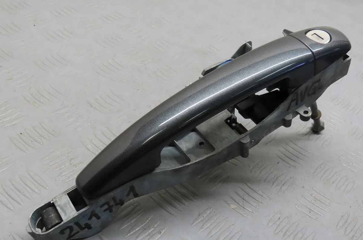 Poignee ext porte avg Peugeot 308 I (4A_, 4C_) 1.6 hdi (2007-2014) 5 portes occasion