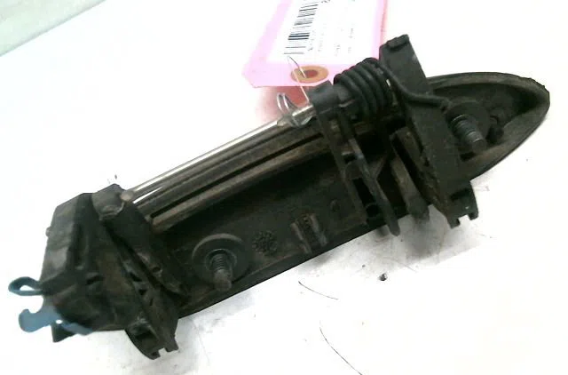 Poignee ext porte avg Renault CLIO II (BB_, CB_) 1.2 16v (bb05, bb0w, bb11, bb27, bb2t, bb2u, bb2v, cb05,... (2001-2016)