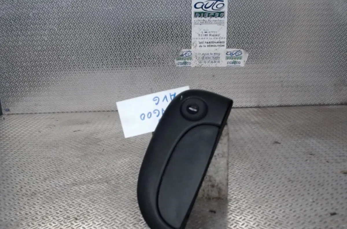 Poignee ext porte avg RENAULT KANGOO 1  KANGOO 1 PHASE 2 occasion