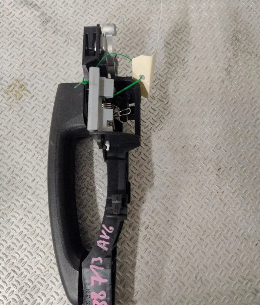 Poignee ext porte avg Renault MASTER III Camion plate-forme-Châssis (EV, HV, UV) 2.3 dci 145 fwd (ev0e, ev0f, hv0e, hv0f