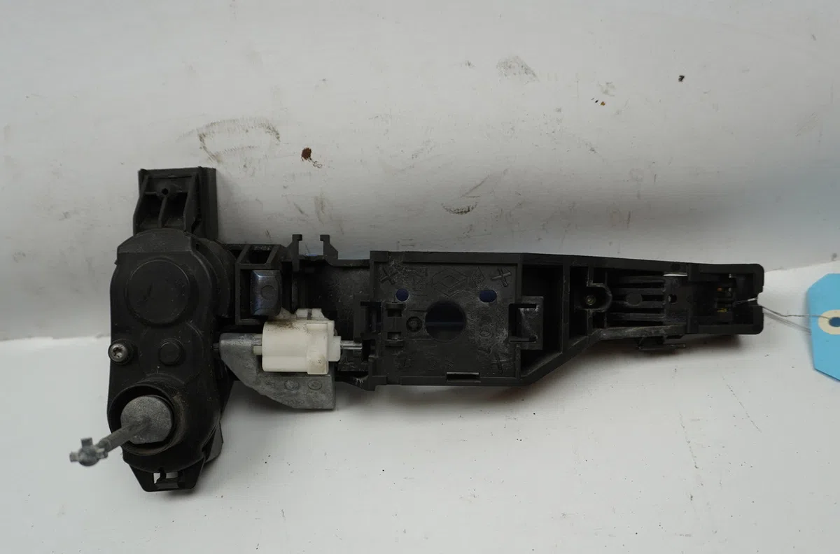 Poignee ext porte avg Renault MODUS - GRAND MODUS (F-JP0_) 1.2 16v (jp0w) (2007) occasion