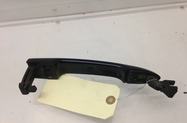 Poignee ext porte avg Renault VEL SATIS (BJ0_) 3.0 dci (bj0j, bj0n) (2002-2006) occasion