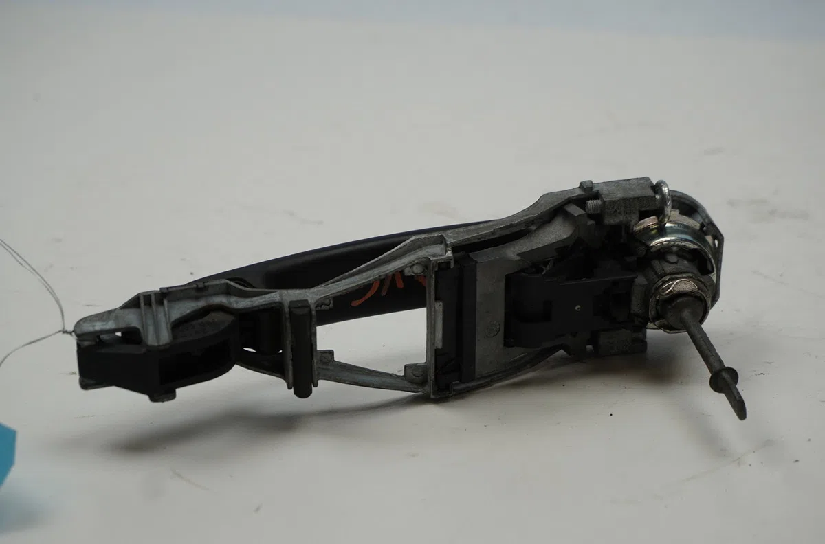Poignee ext porte avg Seat IBIZA III (6L1) 1.2 12v (2006-2009) occasion