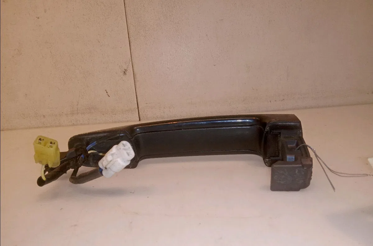 Poignee ext porte avg Suzuki GRAND VITARA II (JT, TE, TD) 1.6 traction intégrale (jb416) (2005-2015) occasion