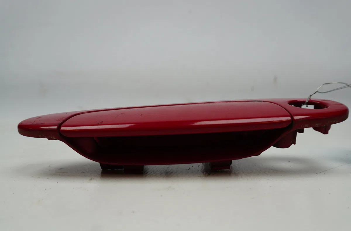 Poignee ext porte avg Toyota YARIS (_P1_) 1.0 (scp10_) (1999-2005) occasion
