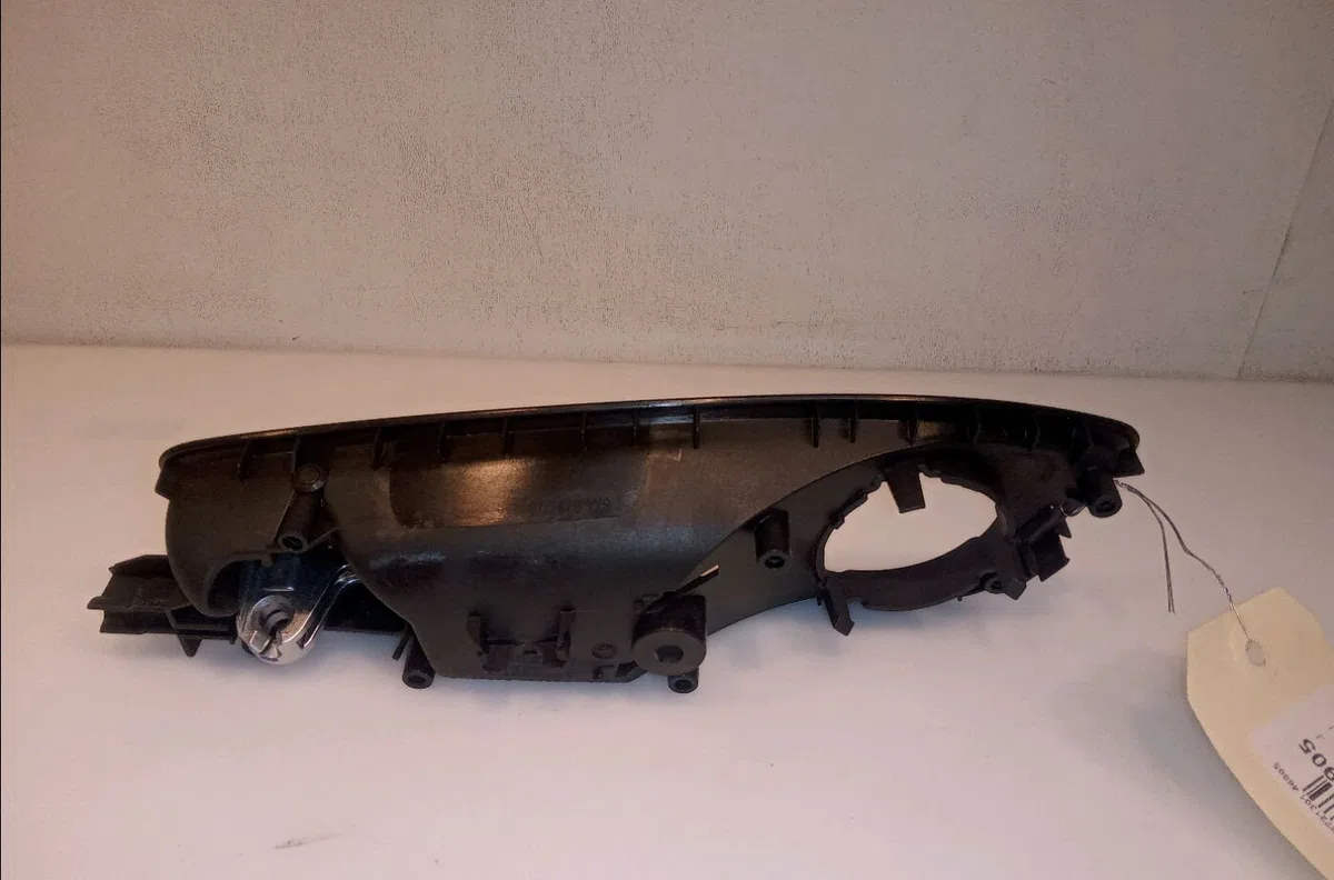 Poignee int porte ard Audi A1 Sportback (8XA, 8XF) 1.4 tdi (2014-2018) occasion
