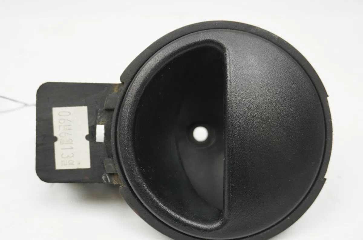 Poignee int porte ard Chevrolet AVEO - KALOS 3-5 portes (T200) 1.2 lpg (2005-2008) occasion