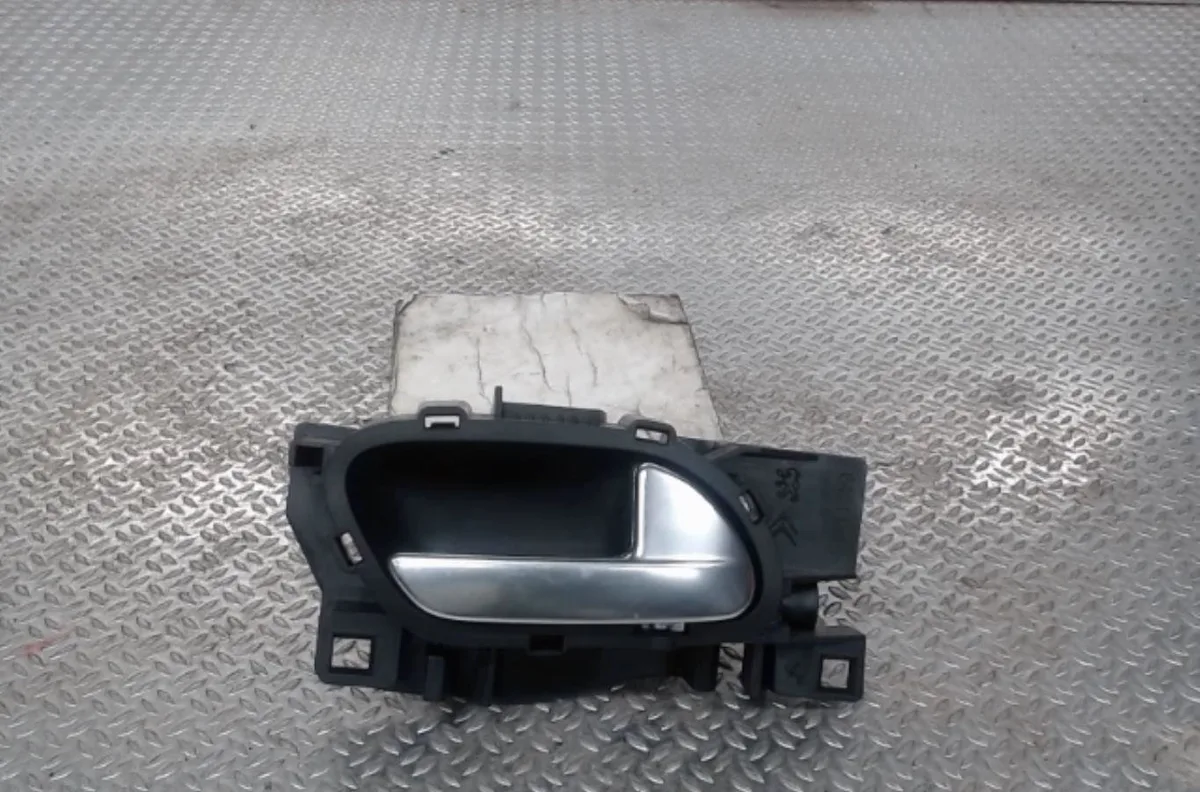 Poignee int porte ard CITROEN C4 2 C4 2 PHASE 1 occasion