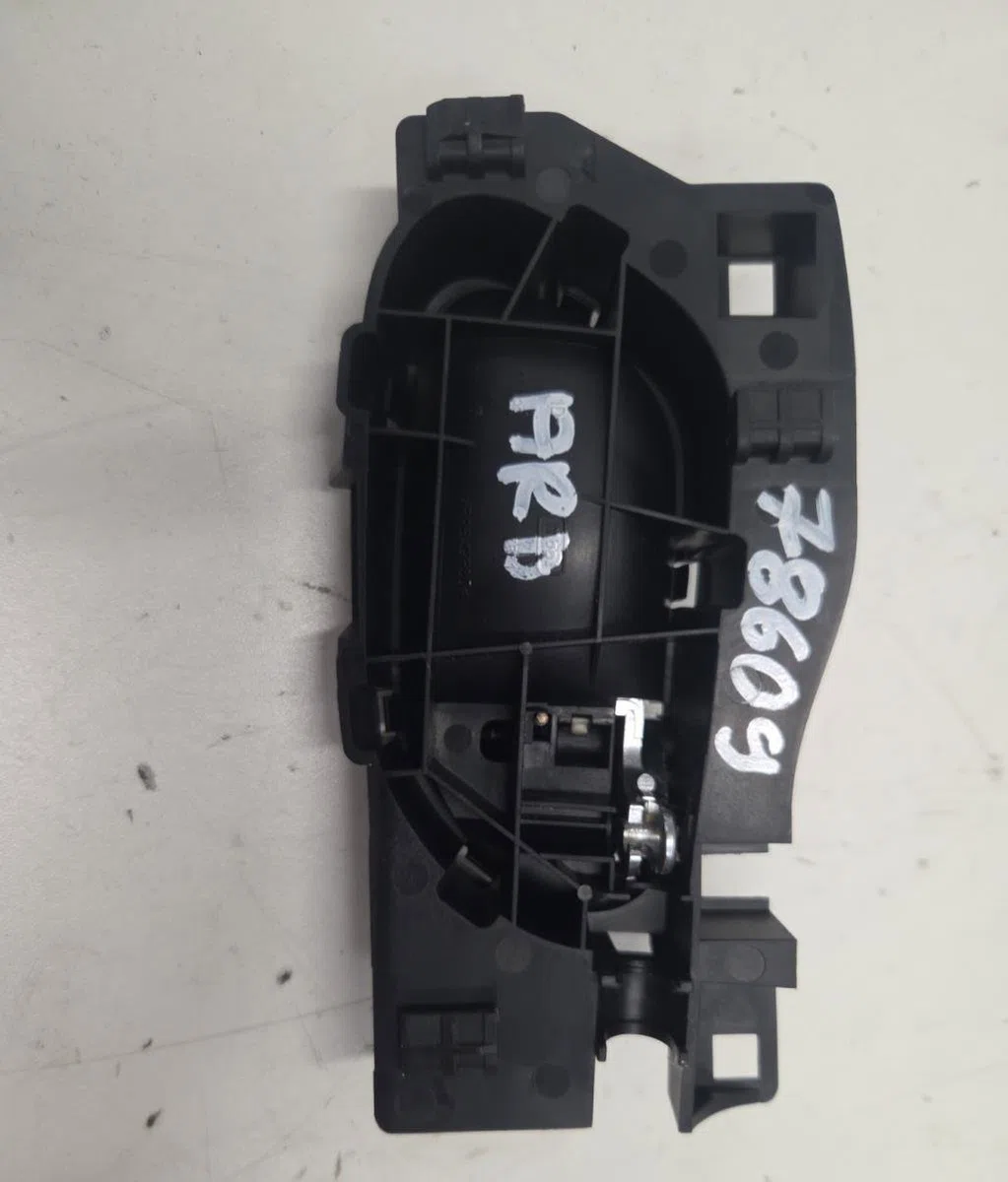 Poignee int porte ard CITROEN C4 GRAND PICASSO 2 PHASE 1 occasion
