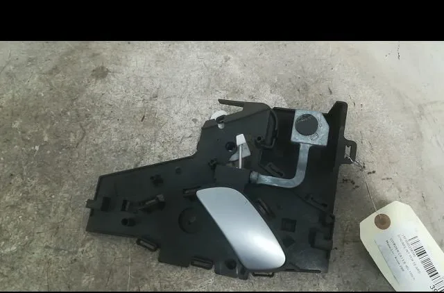Poignee int porte ard Citroen C5 II (RC_) 1.6 hdi (rc8hzb) (2004-2008) occasion