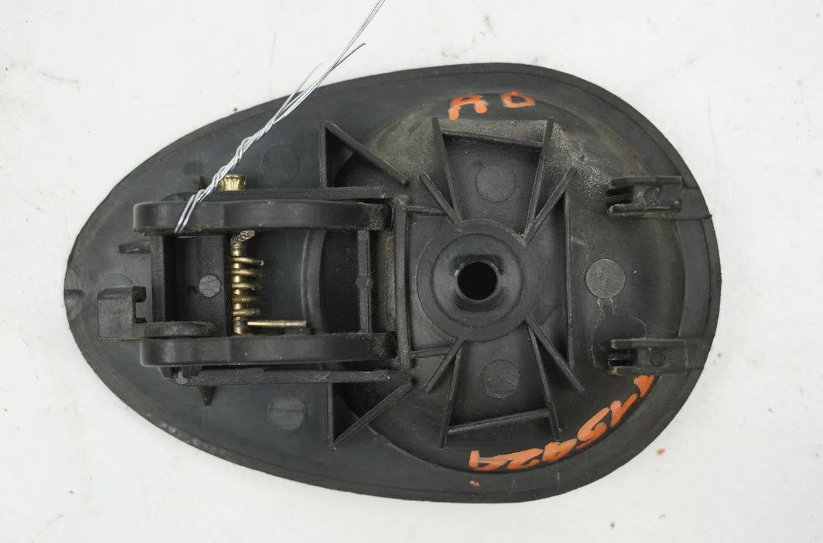 Poignee int porte ard Daewoo MATIZ (M100, M150) 0.8 (1998) 5 portes occasion