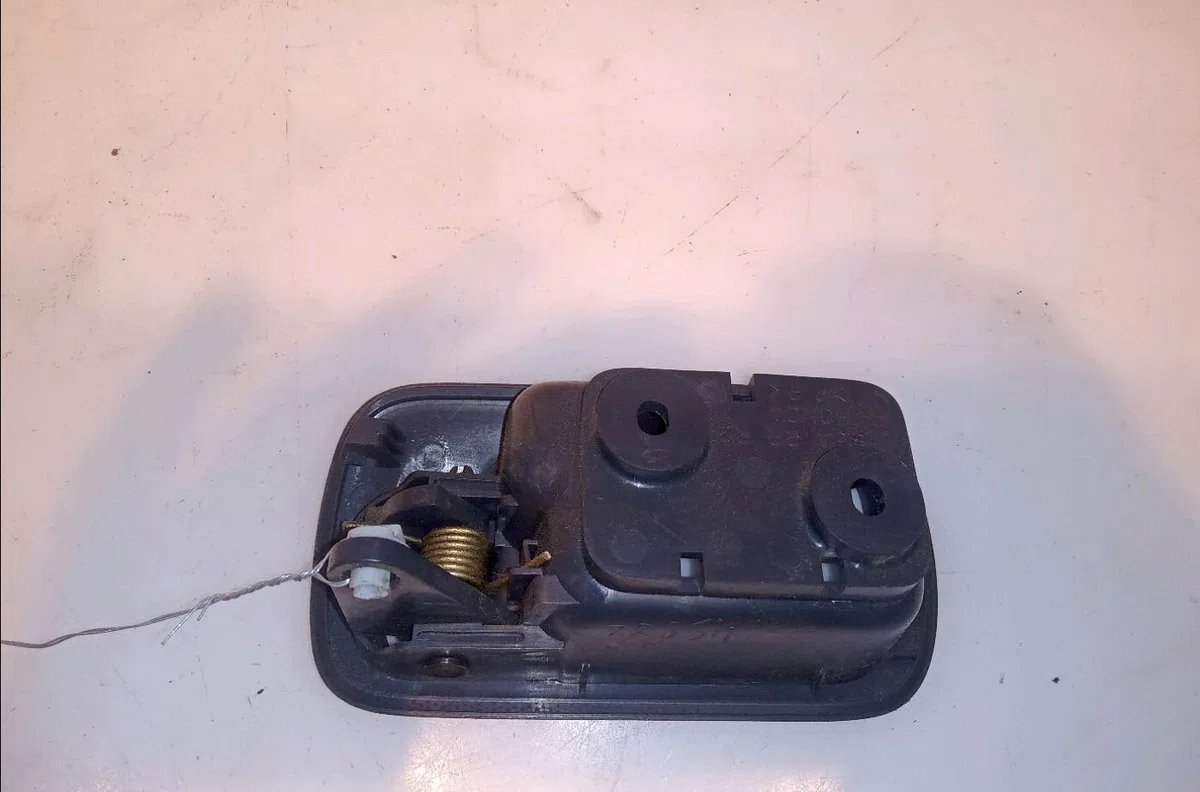 Poignee int porte ard Honda CIVIC VII Hatchback (EU, EP, EV) 1.6 i (ep2, eu8, eu6) (2001-2005) occasion