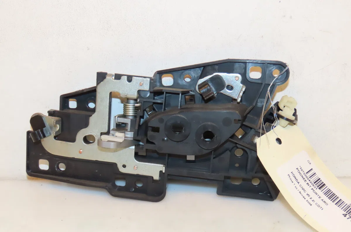 Poignee int porte ard Honda CIVIC VIII Hatchback (FN, FK) 2.2 ctdi (fk3) (2005) 5 portes occasion