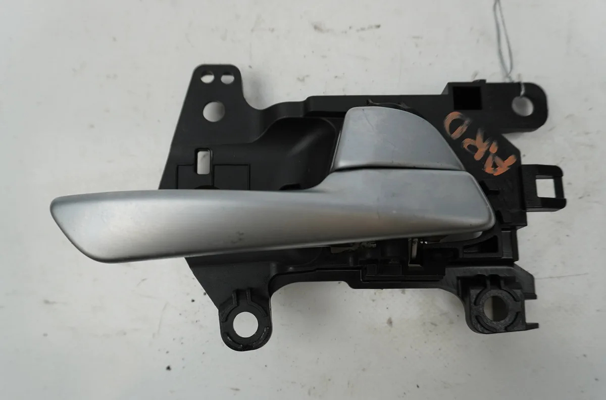 Poignee int porte ard Hyundai TUCSON (TL, TLE) 1.7 crdi (2015-2020) occasion