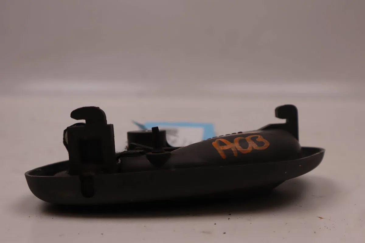 Poignee int porte ard Opel AGILA (A) (H00) 1.2 16v (f68) (2000-2007) occasion