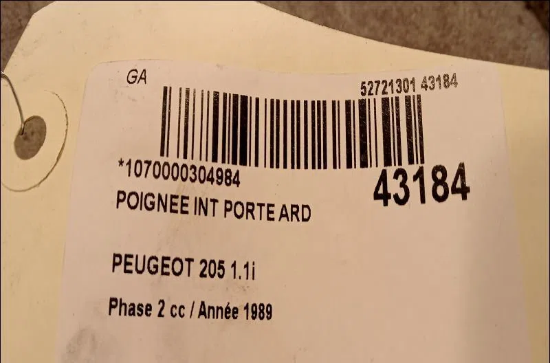 Poignee int porte ard Peugeot 205 II (20A-C) 1.1 (1987-1992) occasion