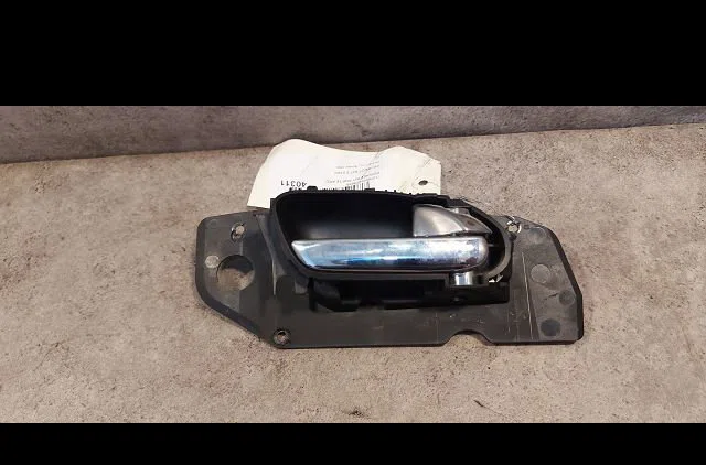 Poignee int porte ard Peugeot 607 (9D, 9U) 2.2 hdi (2000-2006) occasion