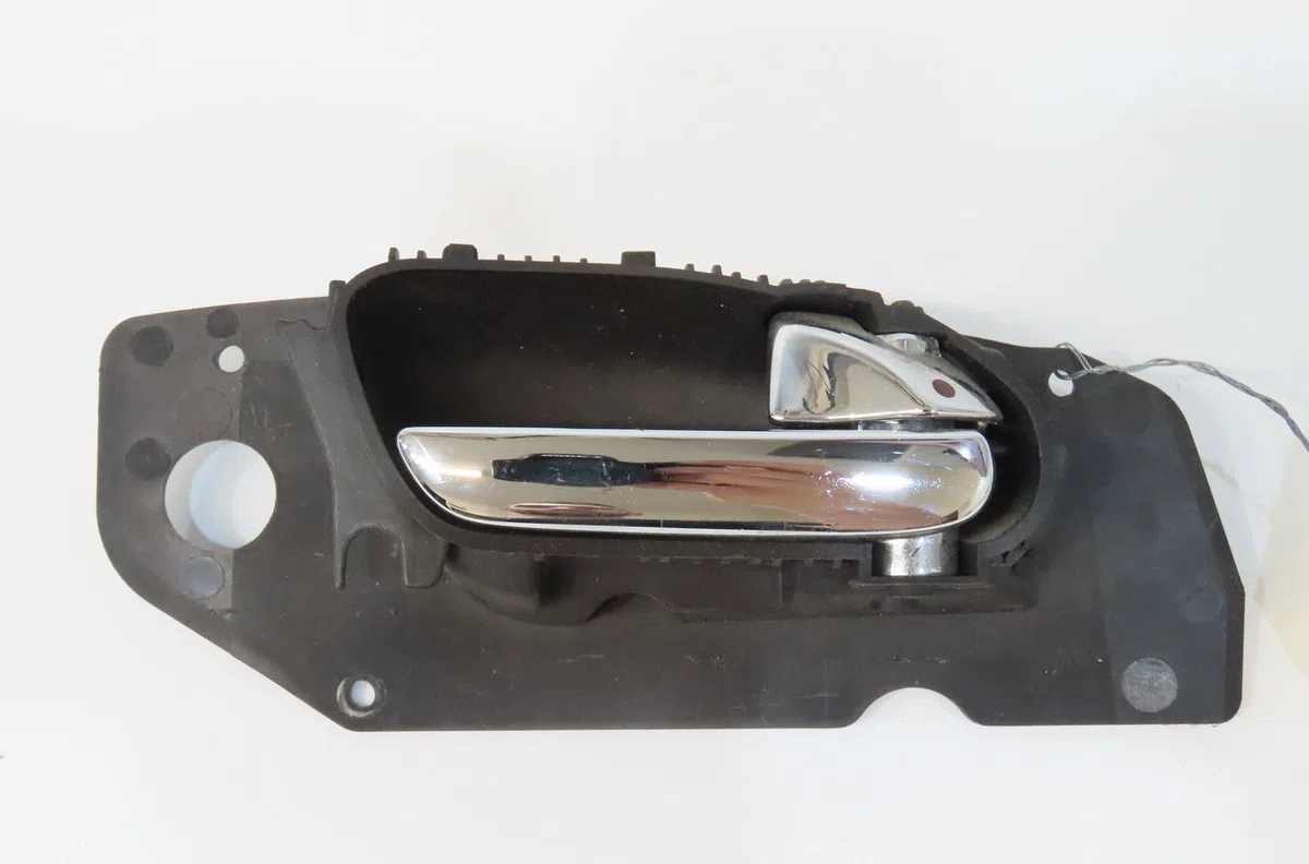Poignee int porte ard Peugeot 607 (9D, 9U) 3.0 v6 24v (2000-2004) occasion