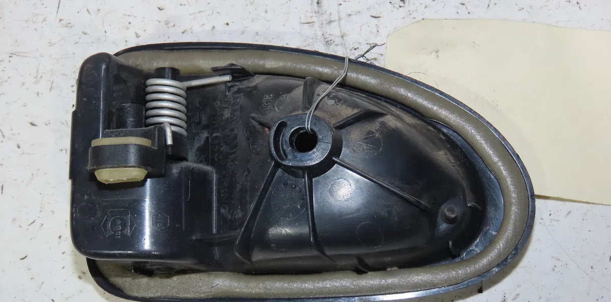 Poignee int porte ard Renault CLIO II (BB_, CB_) 1.2 (bb0a, bb0f, bb10, bb1k, bb28, bb2d, bb2h, cb0a,... (1998-2010) 5 p