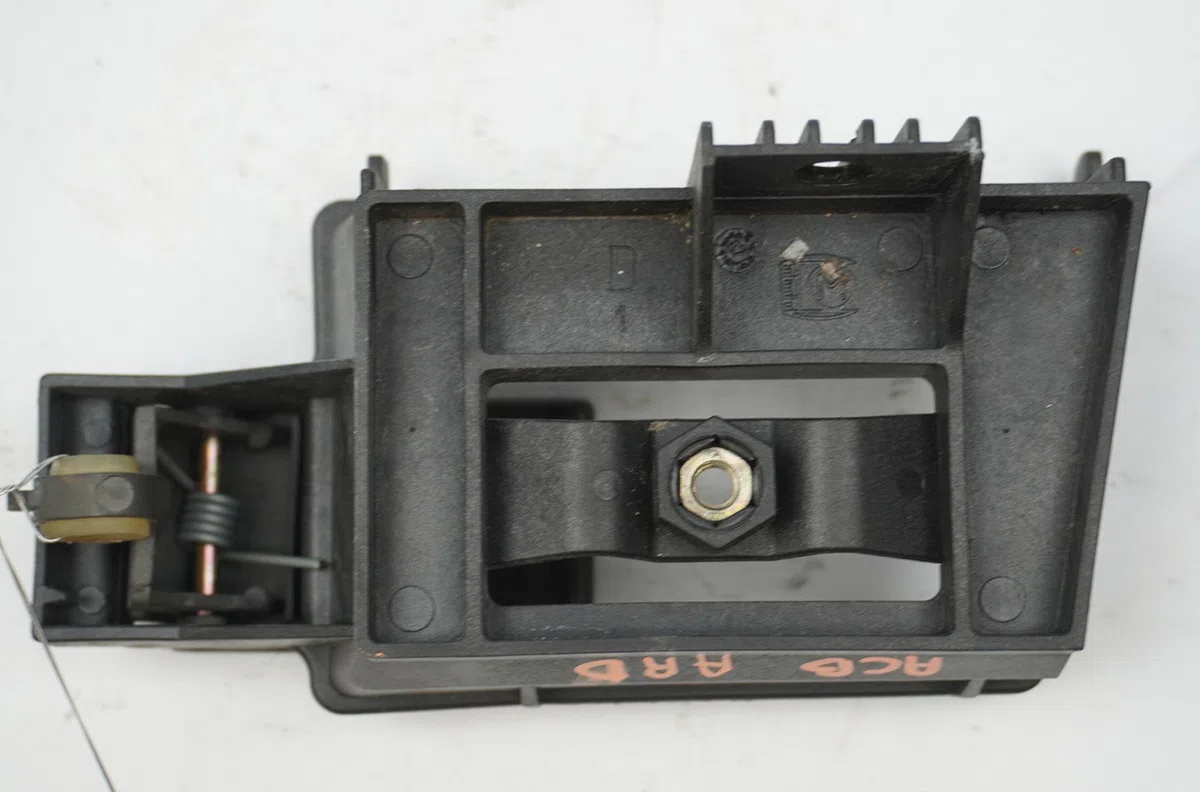 Poignee int porte ard Renault SUPER 5 (B-C40_) 1.1 (1989-1990) 5 portes occasion
